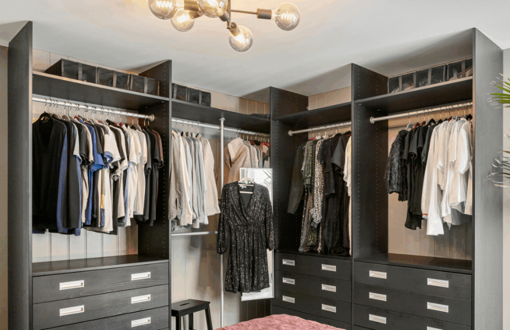 Easy Wardrobe Organization Hacks